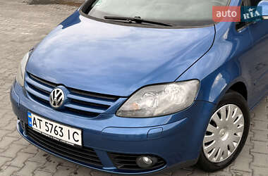 Хэтчбек Volkswagen Golf Plus 2007 в 