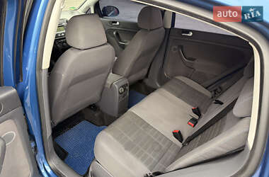 Хэтчбек Volkswagen Golf Plus 2007 в 