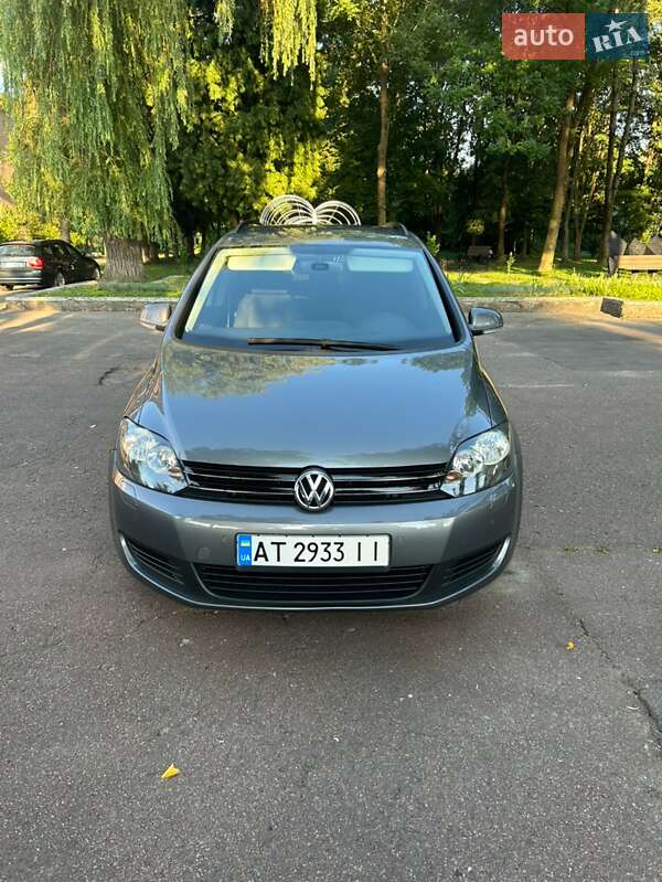 Хэтчбек Volkswagen Golf Plus 2009 в Калуше