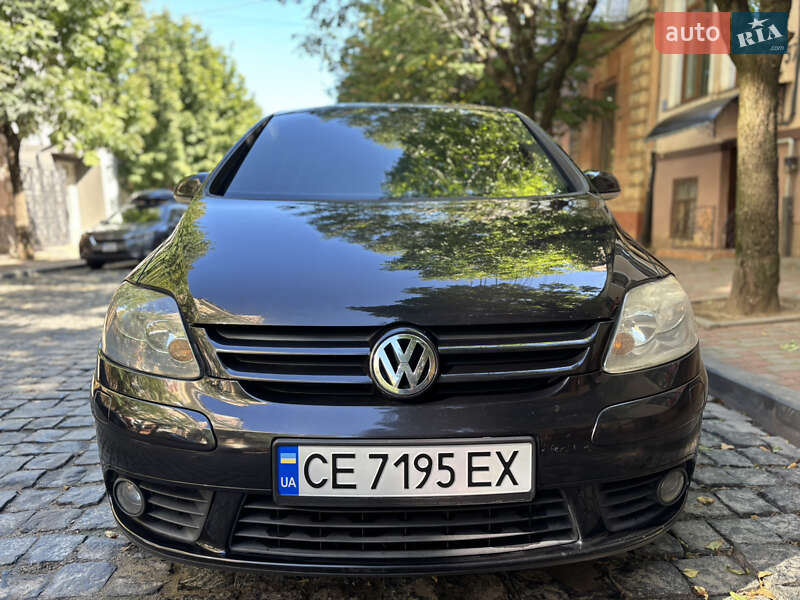 Хэтчбек Volkswagen Golf Plus 2006 в Черновцах