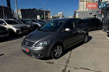 Хэтчбек Volkswagen Golf Plus 2007 в Харькове