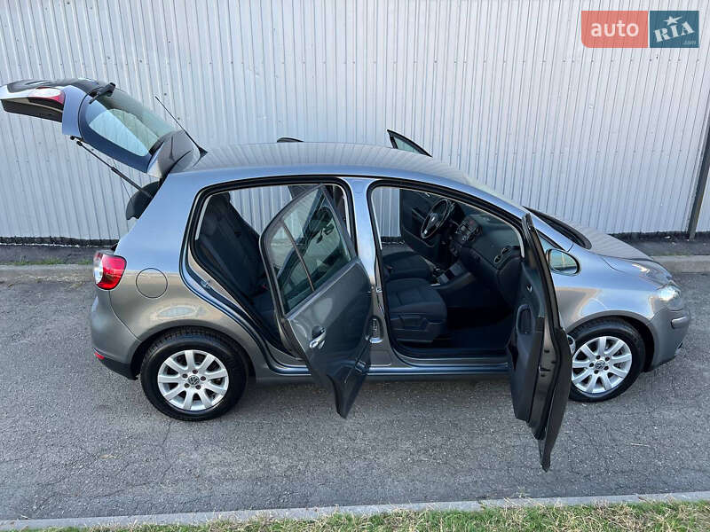 Хэтчбек Volkswagen Golf Plus 2008 в Киеве фото 35 Хэтчбек Volkswagen Golf Plus 2008 в Киеве