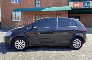 Хэтчбек Volkswagen Golf Plus 2006 в  фото 3 Хэтчбек Volkswagen Golf Plus 2006 в