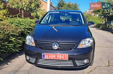 Хэтчбек Volkswagen Golf Plus 2008 в 