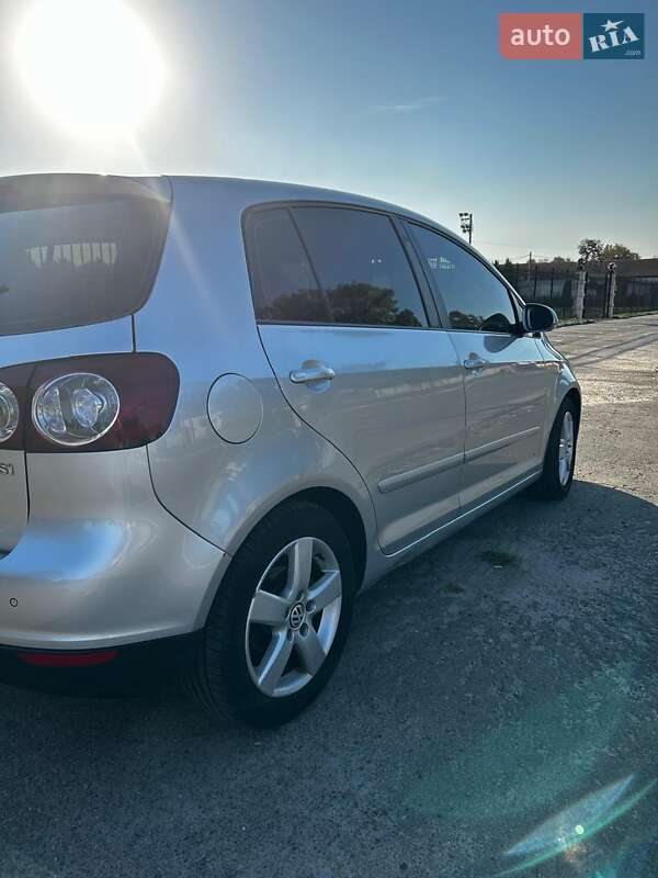 Хетчбек Volkswagen Golf Plus 2005 в Макарові