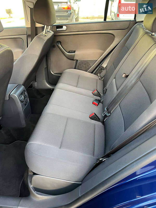 Хэтчбек Volkswagen Golf Plus 2010 в Измаиле