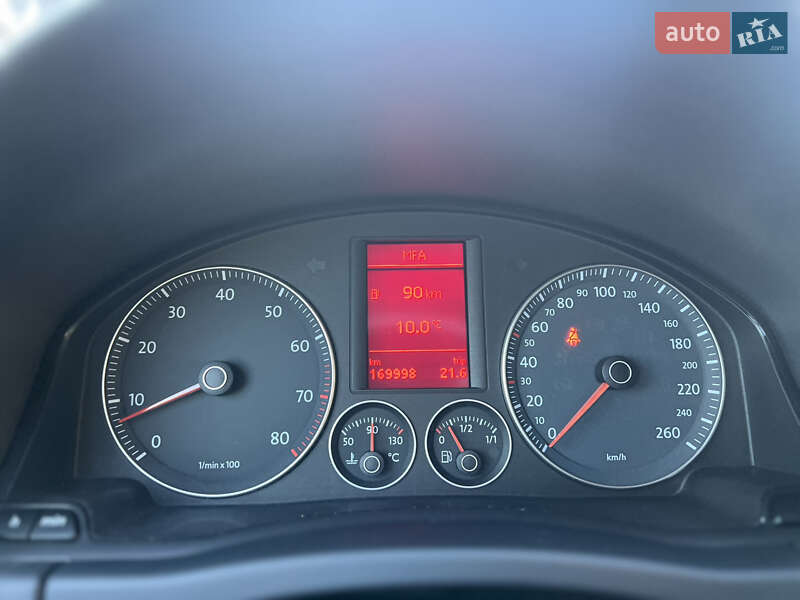 Хетчбек Volkswagen Golf Plus 2008 в Луцьку фото 32 Хетчбек Volkswagen Golf Plus 2008 в Луцьку