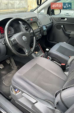 Хэтчбек Volkswagen Golf Plus 2007 в 