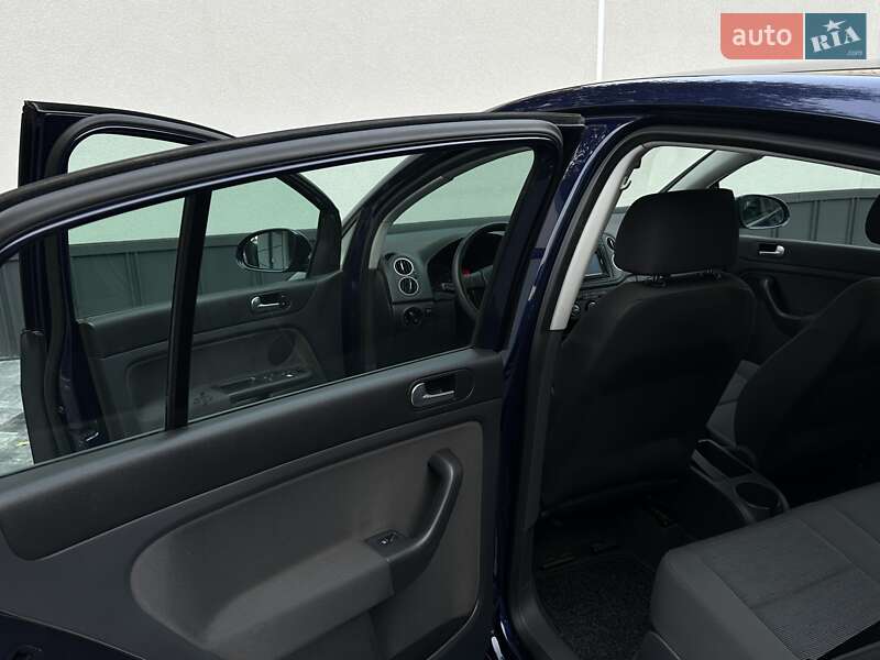 Хэтчбек Volkswagen Golf Plus 2005 в Ровно