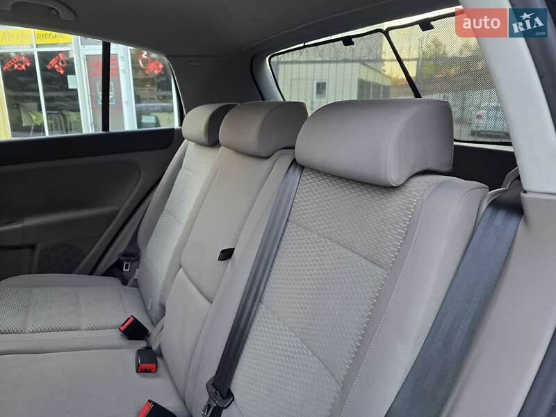 Хэтчбек Volkswagen Golf Plus 2010 в Полтаве фото 75 Хэтчбек Volkswagen Golf Plus 2010 в Полтаве