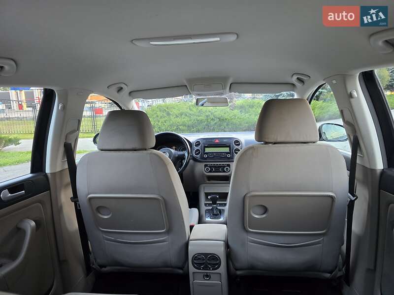 Хэтчбек Volkswagen Golf Plus 2010 в Полтаве фото 80 Хэтчбек Volkswagen Golf Plus 2010 в Полтаве