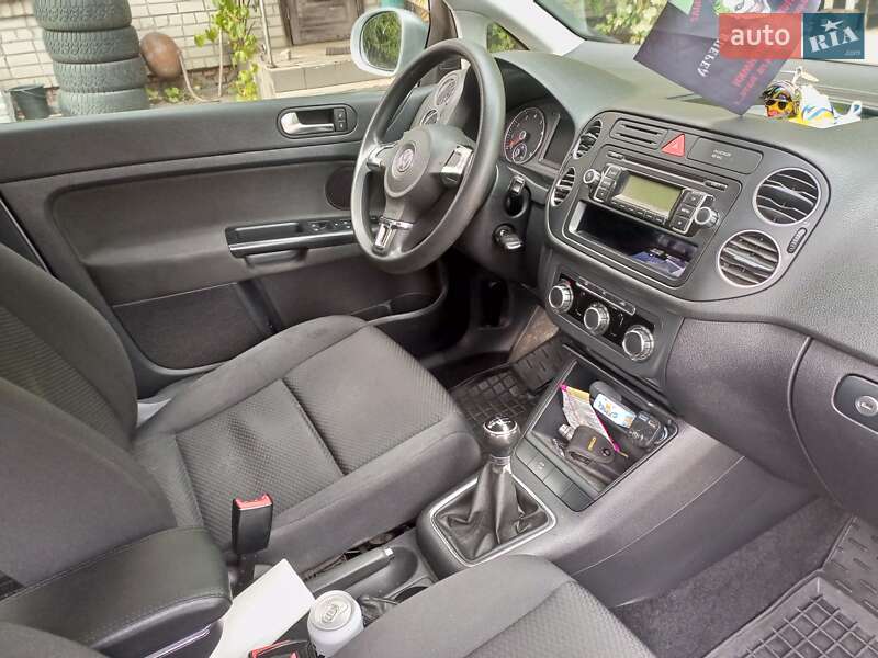 Хэтчбек Volkswagen Golf Plus 2009 в Черкассах фото 8 Хэтчбек Volkswagen Golf Plus 2009 в Черкассах
