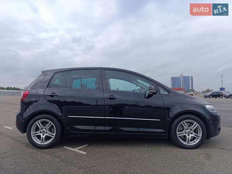 Хэтчбек Volkswagen Golf Plus 2012 в Киеве фото 2 Хэтчбек Volkswagen Golf Plus 2012 в Киеве
