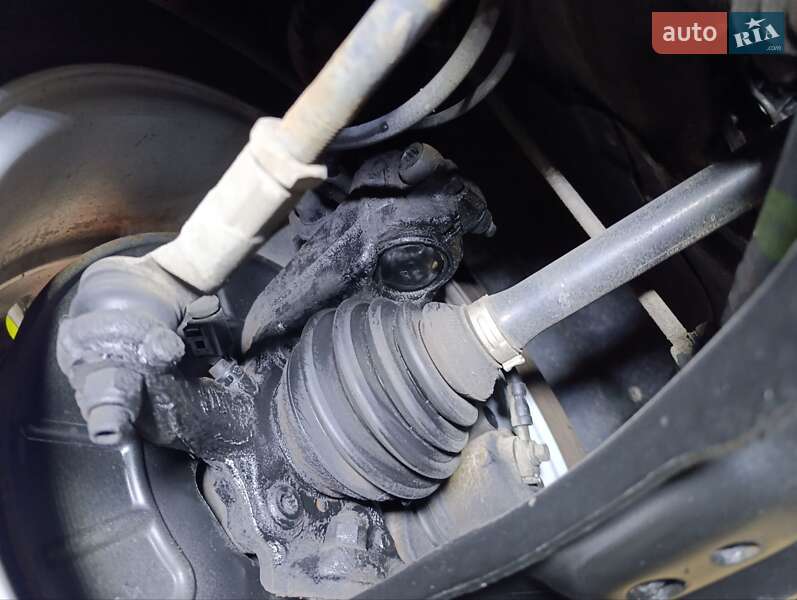 Хэтчбек Volkswagen Golf Plus 2012 в Киеве фото 54 Хэтчбек Volkswagen Golf Plus 2012 в Киеве