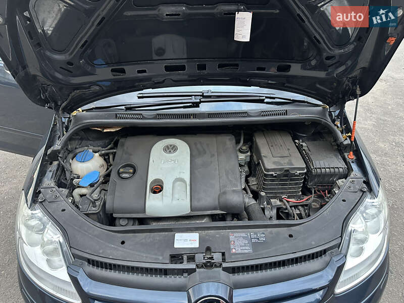 Хетчбек Volkswagen Golf Plus 2007 в Дніпрі