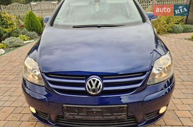 Хетчбек Volkswagen Golf Plus 2008 в Рівному