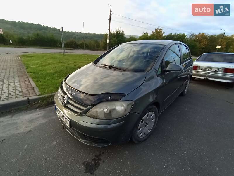 Хетчбек Volkswagen Golf Plus 2005 в Трускавці
