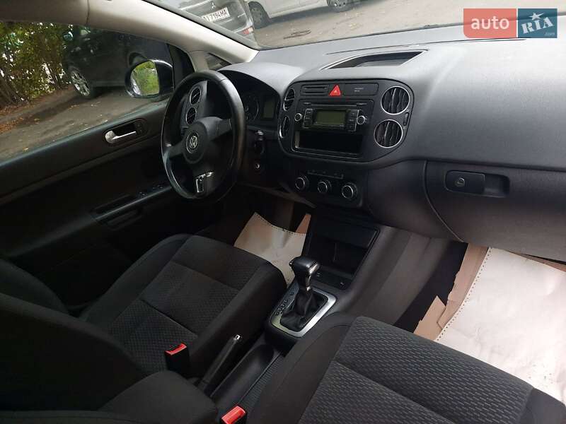 Хетчбек Volkswagen Golf Plus 2010 в Києві