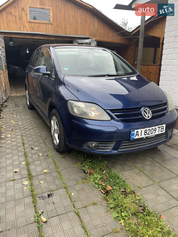 Хетчбек Volkswagen Golf Plus 2007 в Чернігові