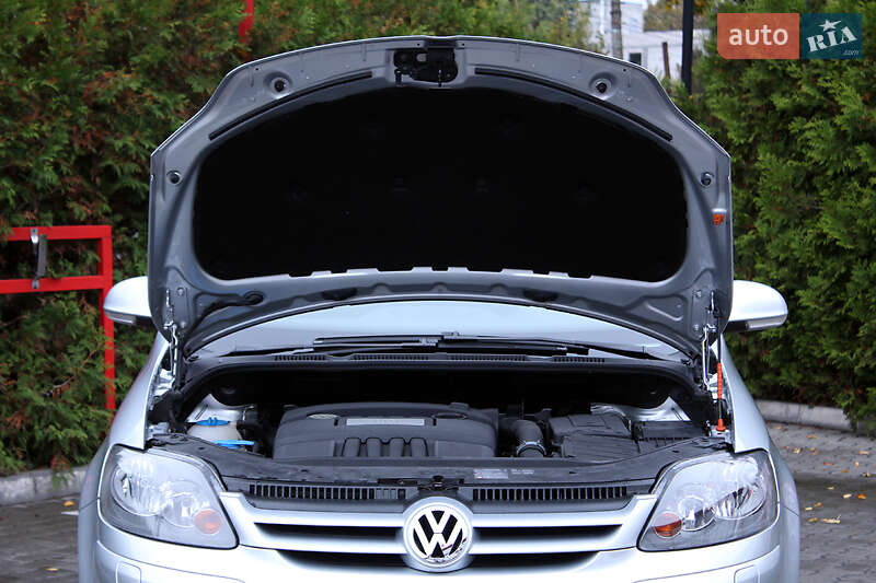 Хетчбек Volkswagen Golf Plus 2008 в Вінниці