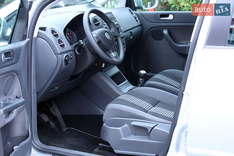 Хетчбек Volkswagen Golf Plus 2008 в Вінниці