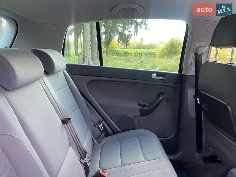 Хетчбек Volkswagen Golf Plus 2007 в Вознесенську фото 11 Хетчбек Volkswagen Golf Plus 2007 в Вознесенську