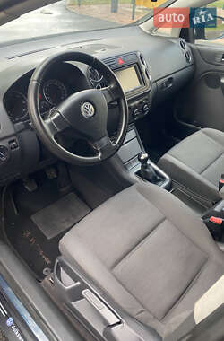Хэтчбек Volkswagen Golf Plus 2005 в  фото 8 Хэтчбек Volkswagen Golf Plus 2005 в