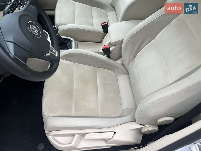 Хетчбек Volkswagen Golf Plus 2010 в Охтирці