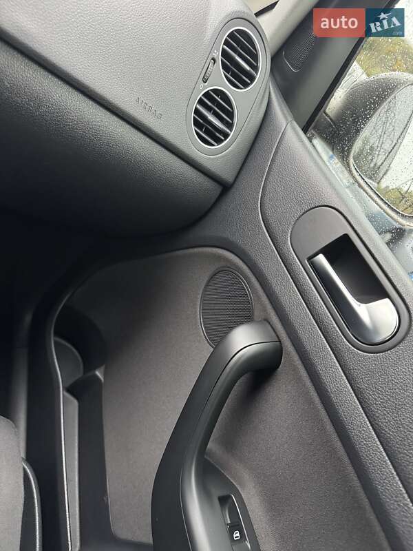 Хетчбек Volkswagen Golf Plus 2010 в Києві