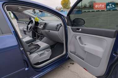 Хэтчбек Volkswagen Golf Plus 2006 в 