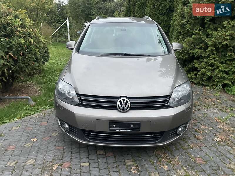 Хэтчбек Volkswagen Golf Plus 2010 в Луцке фото 2 Хэтчбек Volkswagen Golf Plus 2010 в Луцке