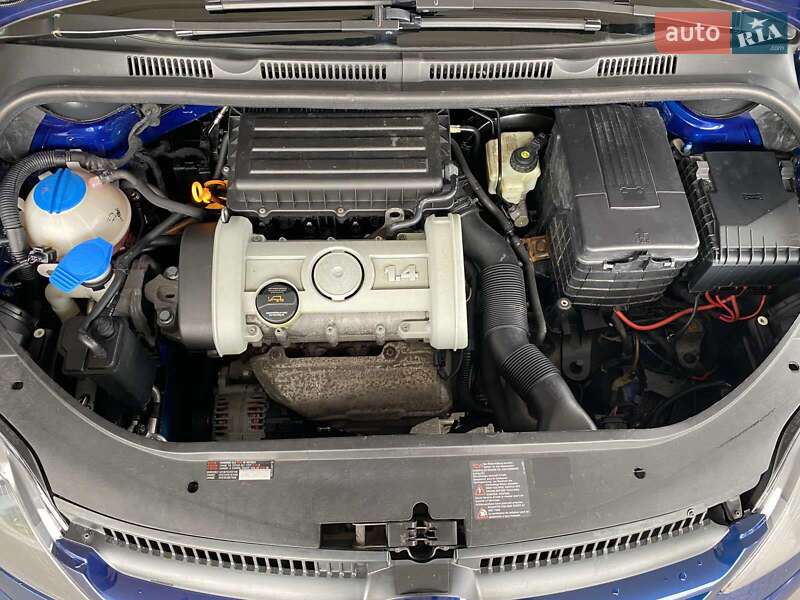 Хэтчбек Volkswagen Golf Plus 2006 в Николаеве