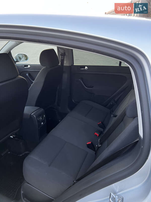 Хэтчбек Volkswagen Golf Plus 2011 в Днепре фото 5 Хэтчбек Volkswagen Golf Plus 2011 в Днепре