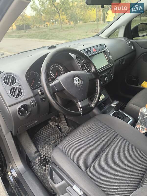 Хетчбек Volkswagen Golf Plus 2007 в Дніпрі