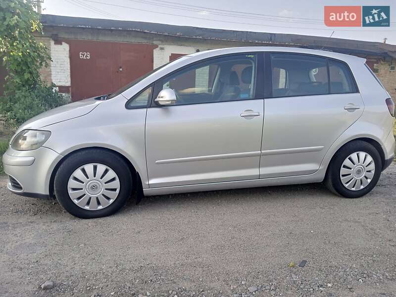 Хэтчбек Volkswagen Golf Plus 2008 в Александрие