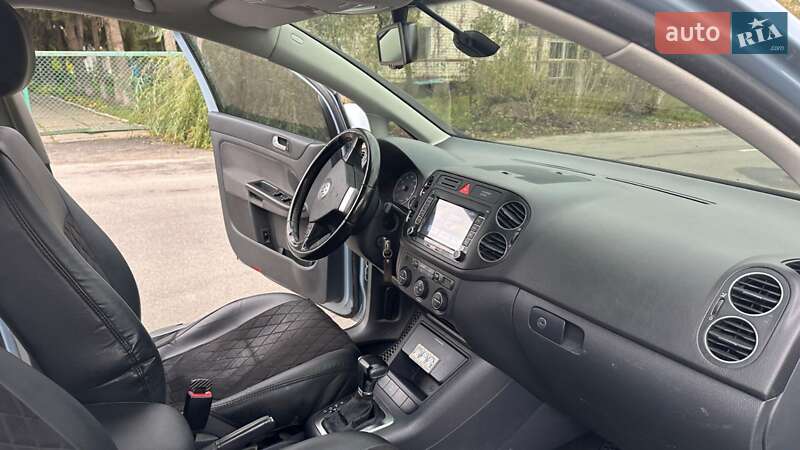 Хетчбек Volkswagen Golf Plus 2008 в Ладижині