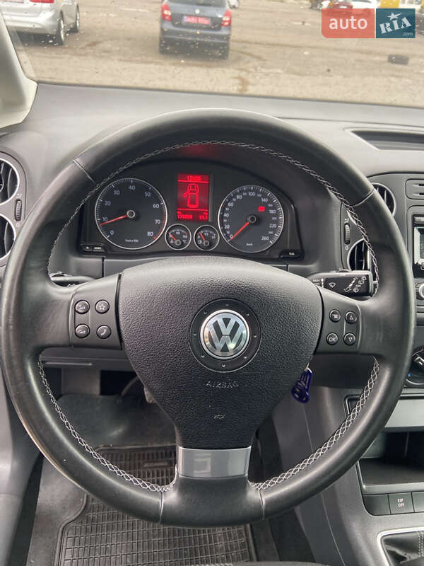 Хэтчбек Volkswagen Golf Plus 2009 в Ровно фото 26 Хэтчбек Volkswagen Golf Plus 2009 в Ровно