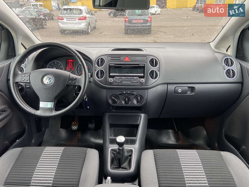 Хэтчбек Volkswagen Golf Plus 2009 в Ровно фото 40 Хэтчбек Volkswagen Golf Plus 2009 в Ровно