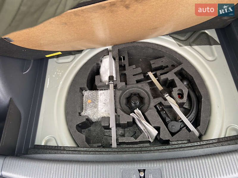 Хэтчбек Volkswagen Golf Plus 2009 в Ровно фото 46 Хэтчбек Volkswagen Golf Plus 2009 в Ровно