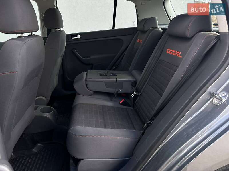 Хэтчбек Volkswagen Golf Plus 2006 в Киеве