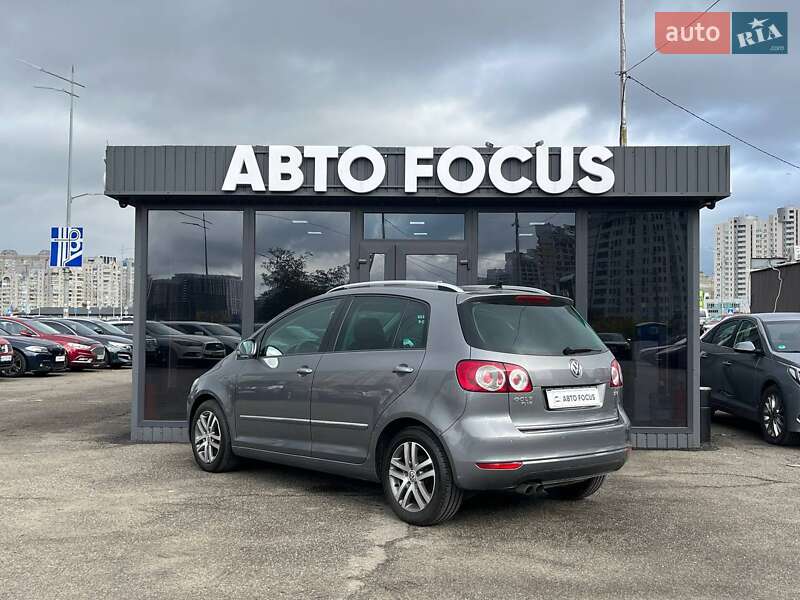 Хетчбек Volkswagen Golf Plus 2010 в Києві