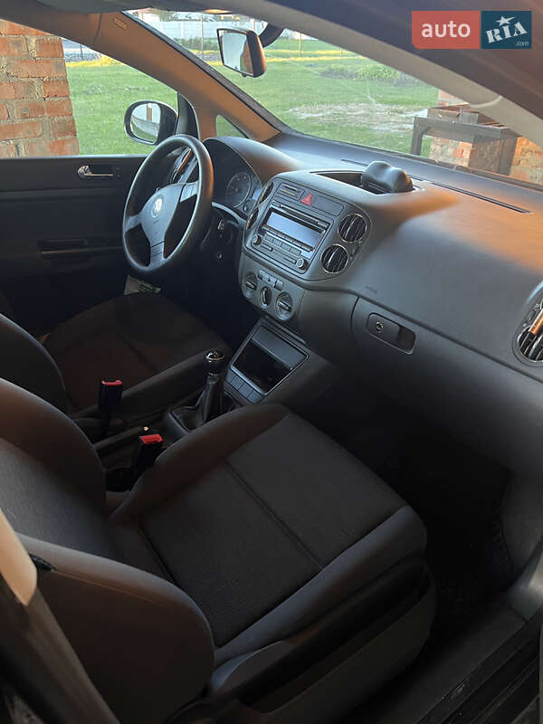 Хэтчбек Volkswagen Golf Plus 2005 в Львове фото 6 Хэтчбек Volkswagen Golf Plus 2005 в Львове