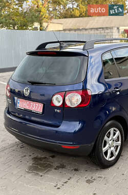 Хэтчбек Volkswagen Golf Plus 2008 в 