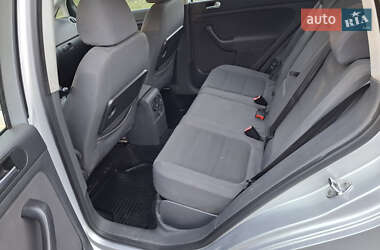 Хэтчбек Volkswagen Golf Plus 2008 в 