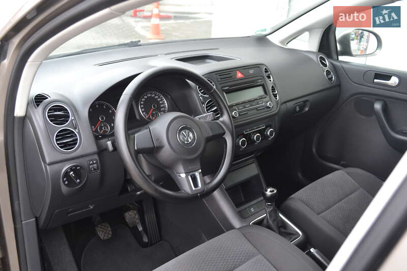 Хетчбек Volkswagen Golf Plus 2009 в Вінниці