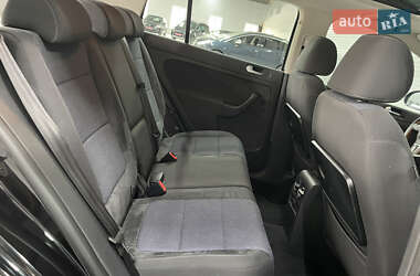 Хэтчбек Volkswagen Golf Plus 2011 в 