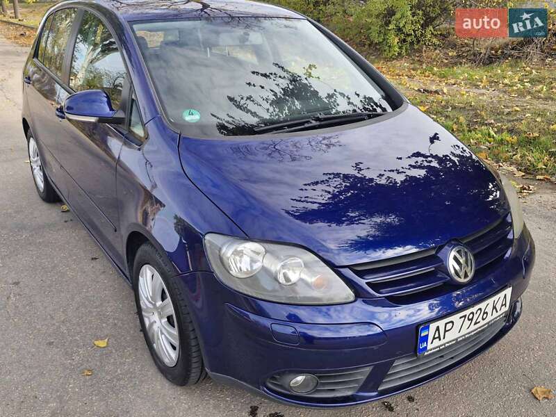 Хэтчбек Volkswagen Golf Plus 2006 в Запорожье