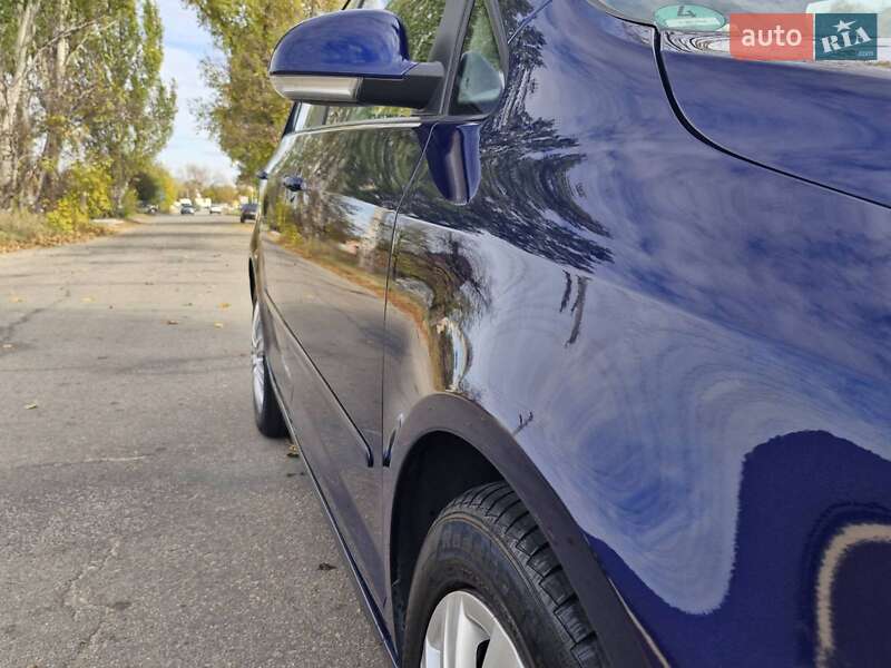 Хэтчбек Volkswagen Golf Plus 2006 в Запорожье