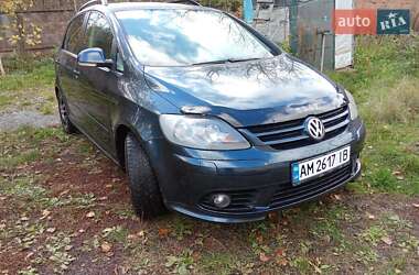Хетчбек Volkswagen Golf Plus 2008 в Звягелі