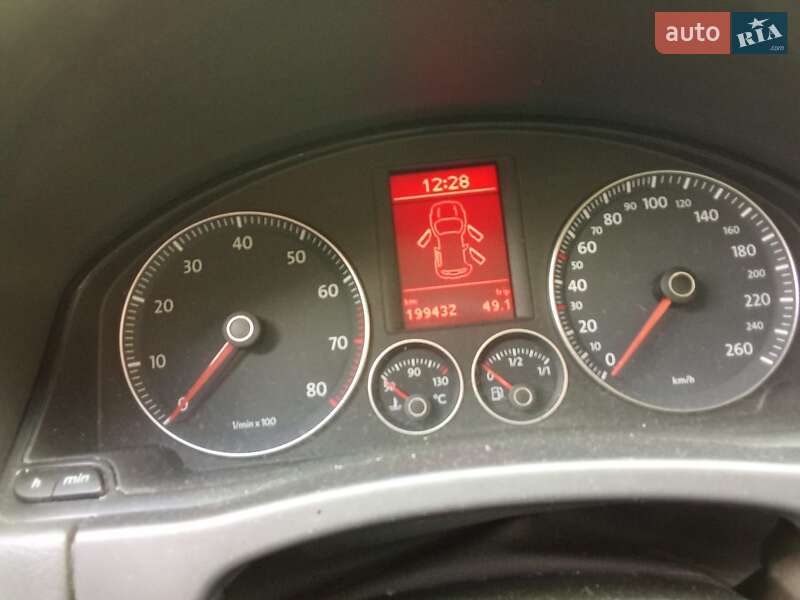 Хетчбек Volkswagen Golf Plus 2008 в Звягелі